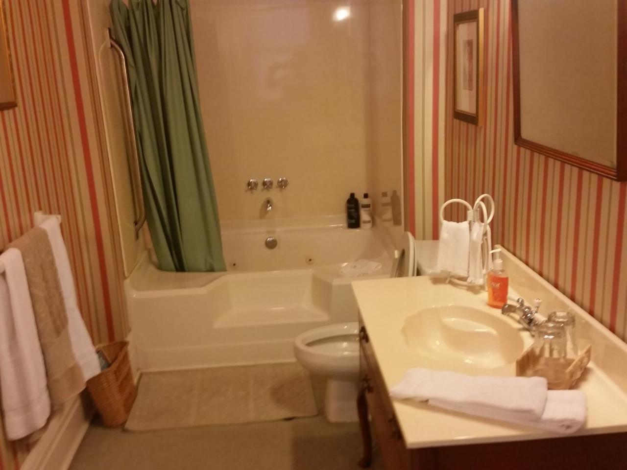 Spahn House Bed And Breakfast Senatobia 外观 照片